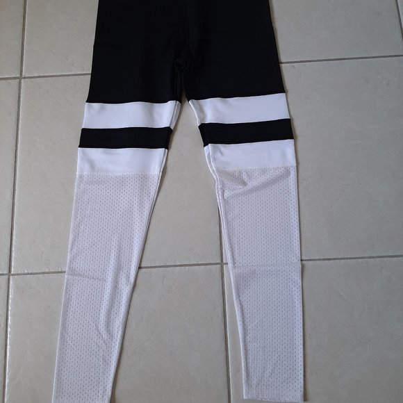 NWT Sexy Leggings. Stockings Style. - Picture 6 of 9